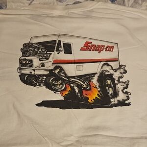 Snap-on Graphic T-Shirt